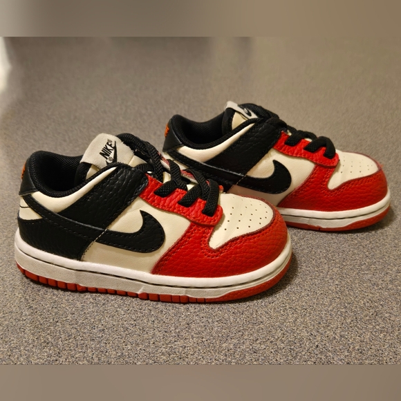 Nike Dunk Low NBA 75th Anniversary Chicago Red and Black Toddler Size 7 - Picture 1 of 8